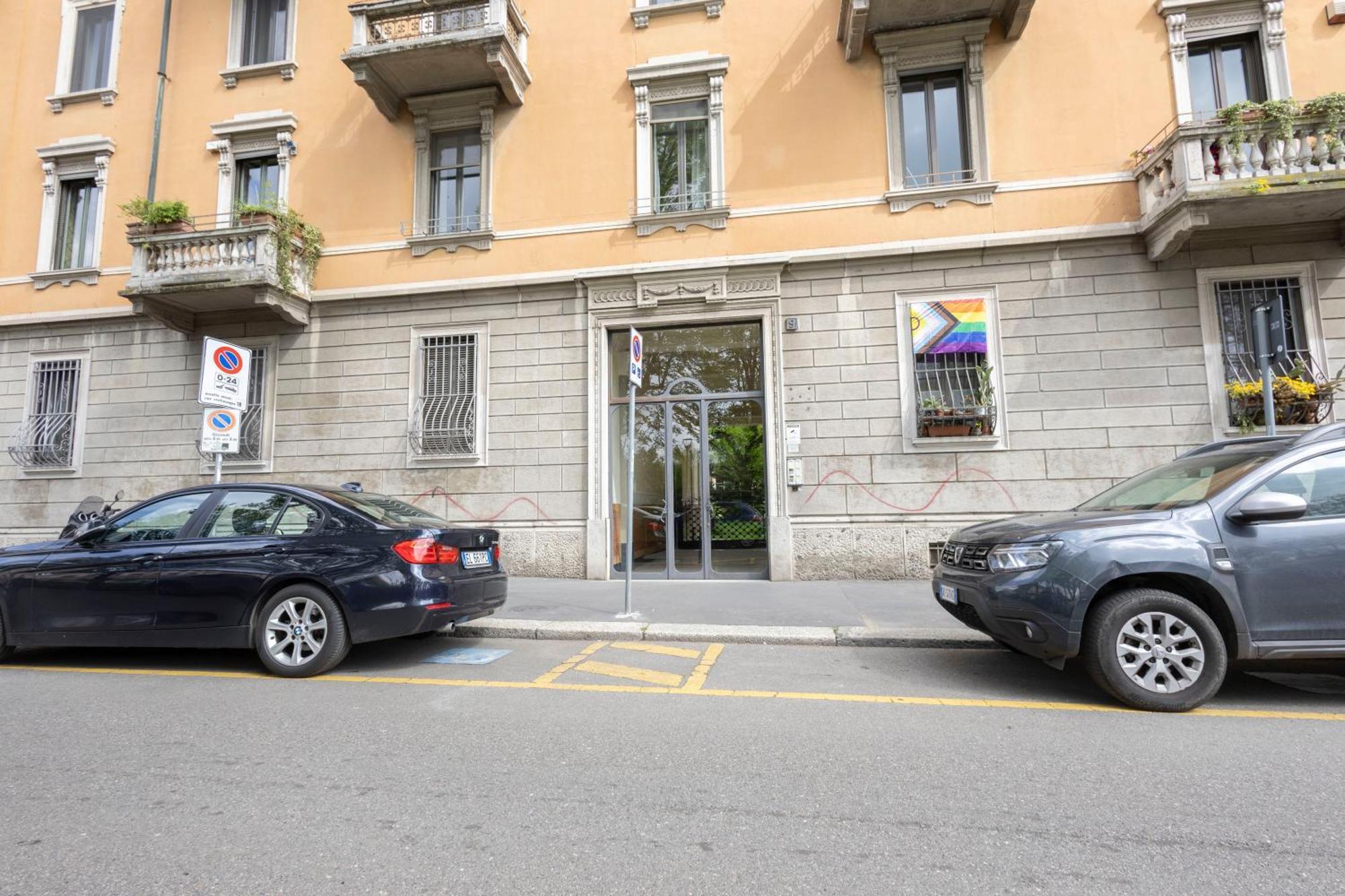 Parco Vittadini Apartment By 101Flats Milan Bagian luar foto